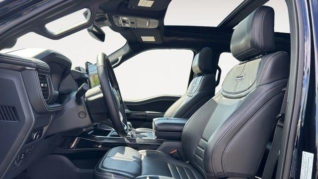 2025 Ford F-150 Lightning Platinum
