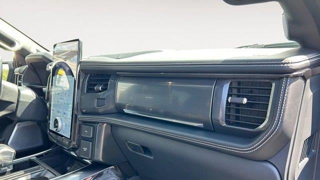 2025 Ford F-150 Lightning Platinum
