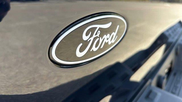 2025 Ford F-150 Lightning Platinum