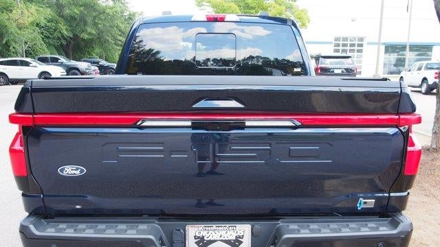 2025 Ford F-150 Lightning Platinum