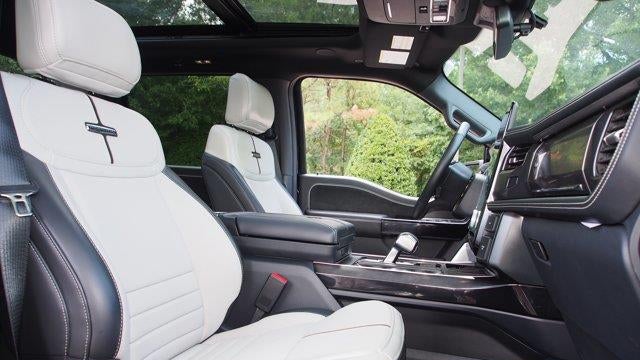 2025 Ford F-150 Lightning Platinum