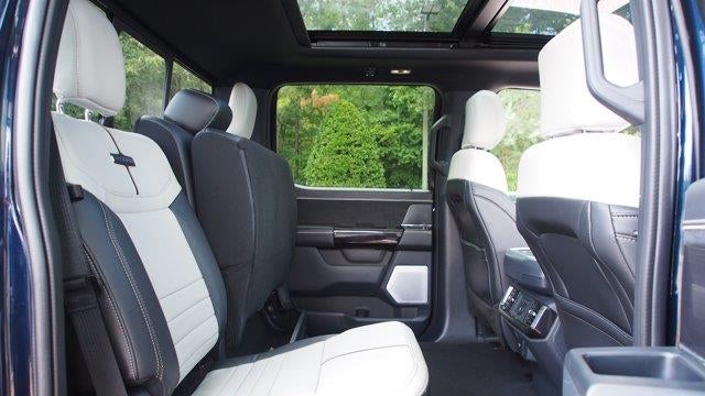 2025 Ford F-150 Lightning Platinum