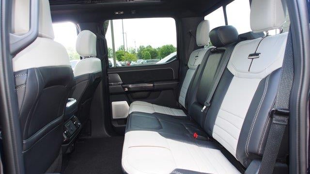 2025 Ford F-150 Lightning Platinum