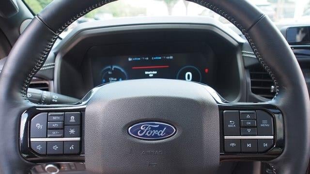 2025 Ford F-150 Lightning Platinum
