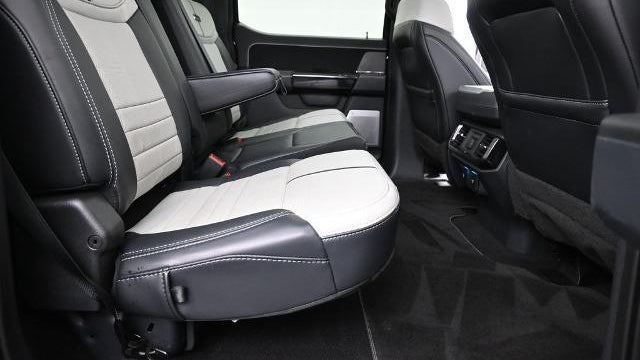 2024 Ford F-150 Lightning Platinum