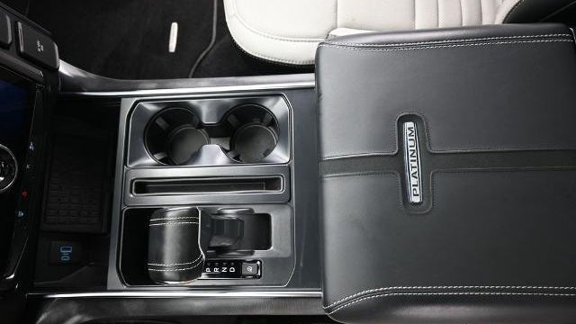2024 Ford F-150 Lightning Platinum