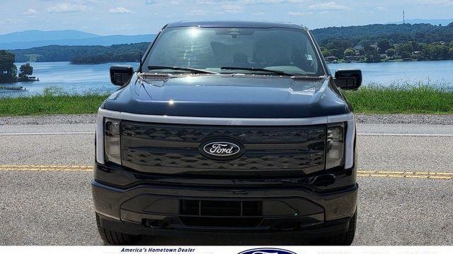 2025 Ford F-150 Lightning Platinum