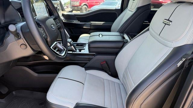 2025 Ford F-150 Lightning Platinum