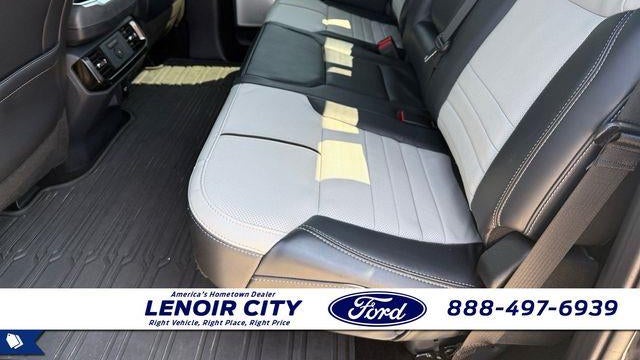 2025 Ford F-150 Lightning Platinum