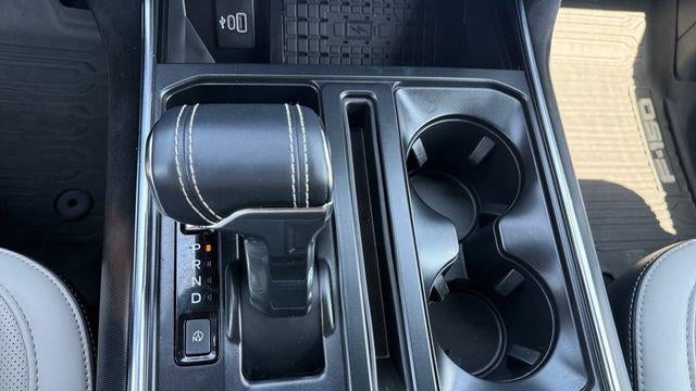 2025 Ford F-150 Lightning Platinum