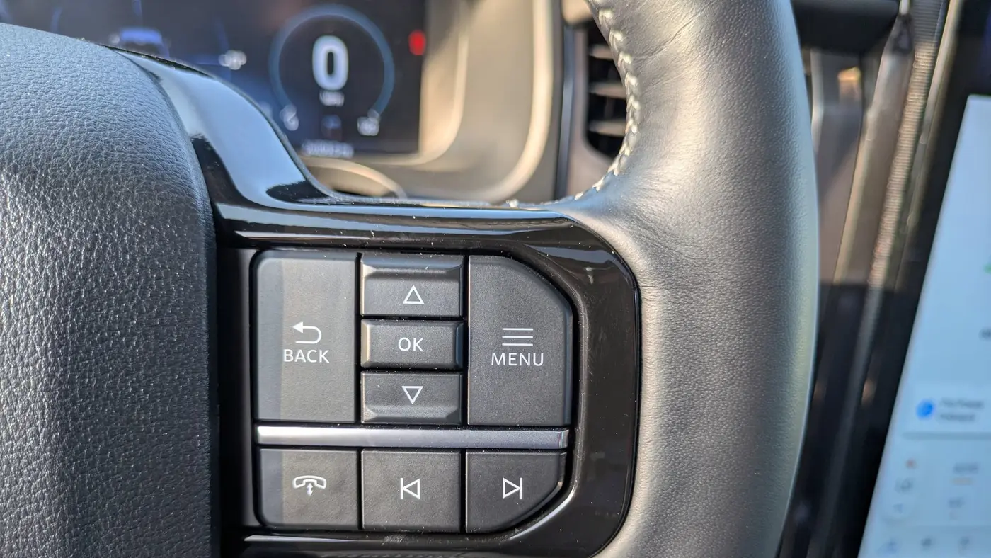2025 Ford F-150 Lightning Platinum