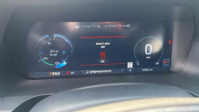 2025 Ford F-150 Lightning Platinum