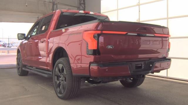 2025 Ford F-150 Lightning Platinum