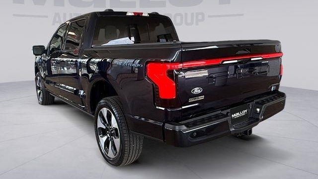 2025 Ford F-150 Lightning Platinum