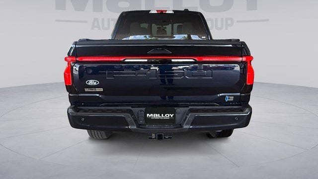 2025 Ford F-150 Lightning Platinum