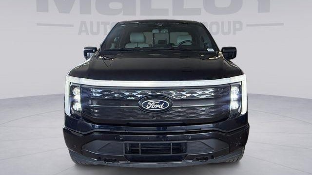 2025 Ford F-150 Lightning Platinum