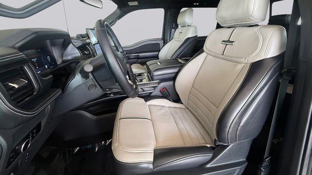 2025 Ford F-150 Lightning Platinum