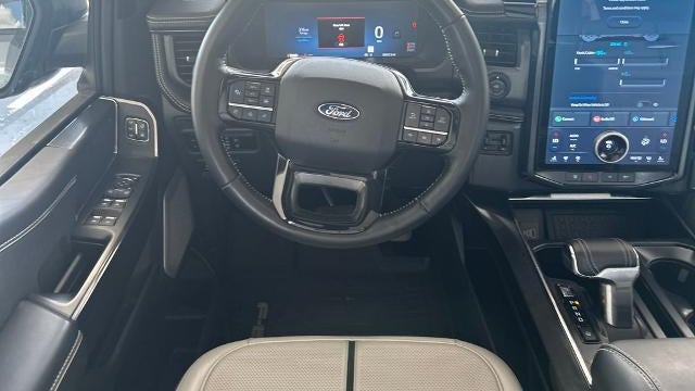 2025 Ford F-150 Lightning Platinum