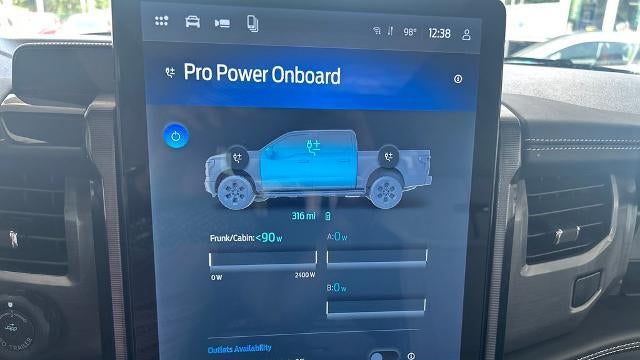 2025 Ford F-150 Lightning Platinum