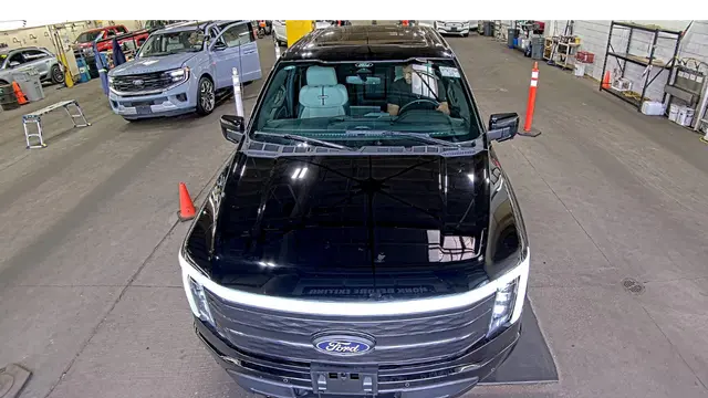 2024 Ford F-150 Lightning Platinum