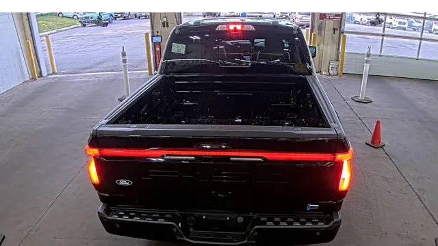 2024 Ford F-150 Lightning Platinum