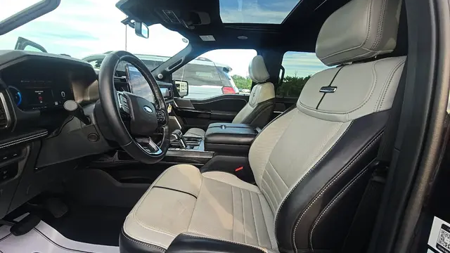 2024 Ford F-150 Lightning Platinum