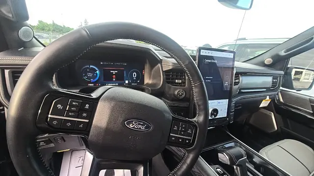 2024 Ford F-150 Lightning Platinum