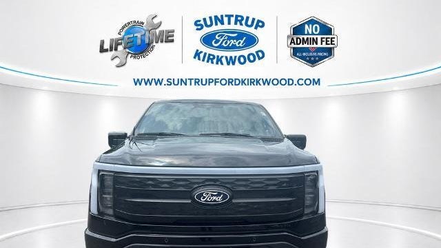 2025 Ford F-150 Lightning Platinum