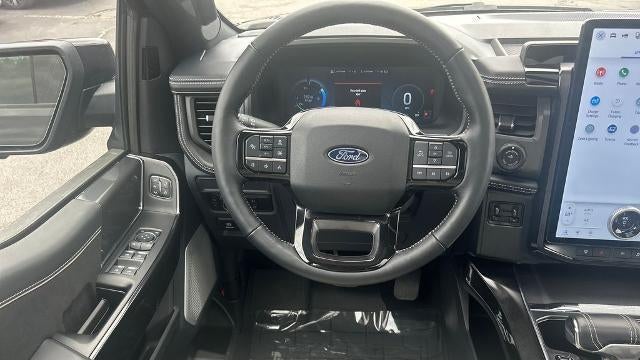 2025 Ford F-150 Lightning Platinum