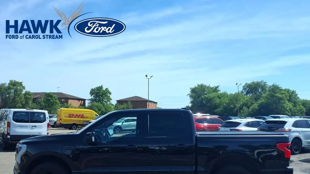 2025 Ford F-150 Lightning Platinum