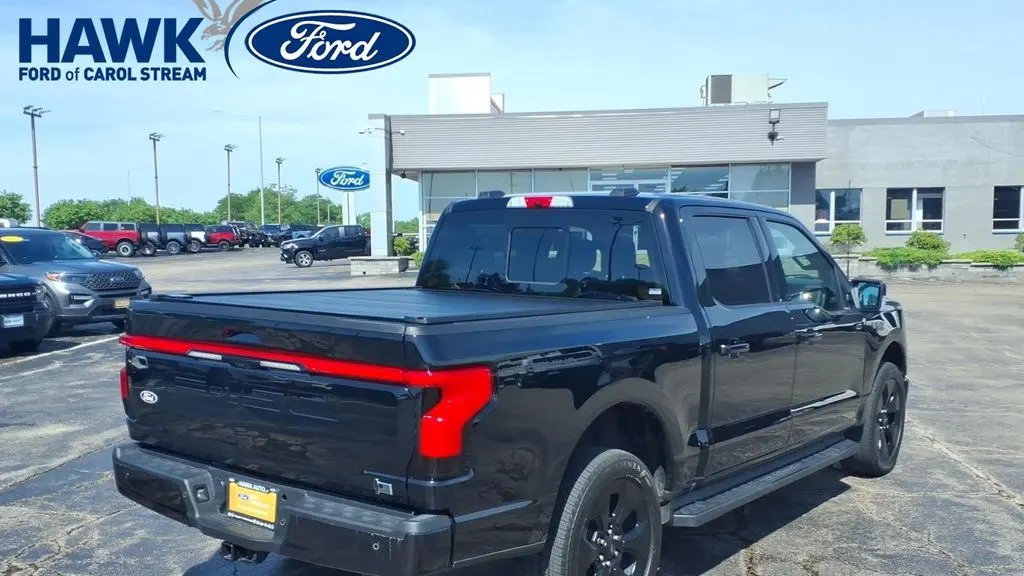 2025 Ford F-150 Lightning Platinum
