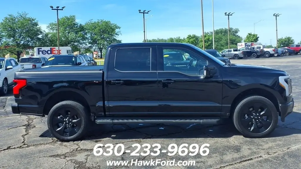 2025 Ford F-150 Lightning Platinum