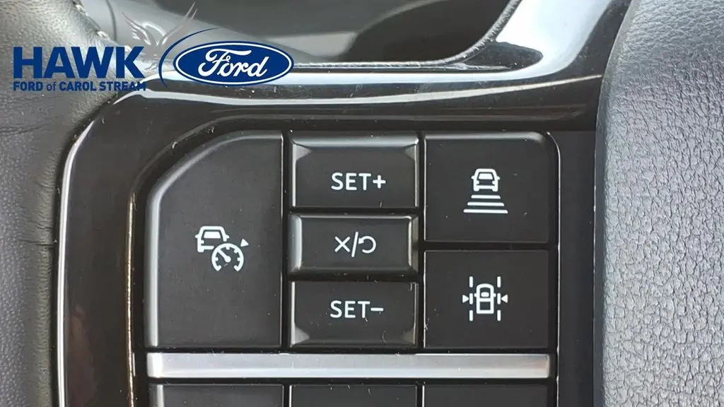 2025 Ford F-150 Lightning Platinum