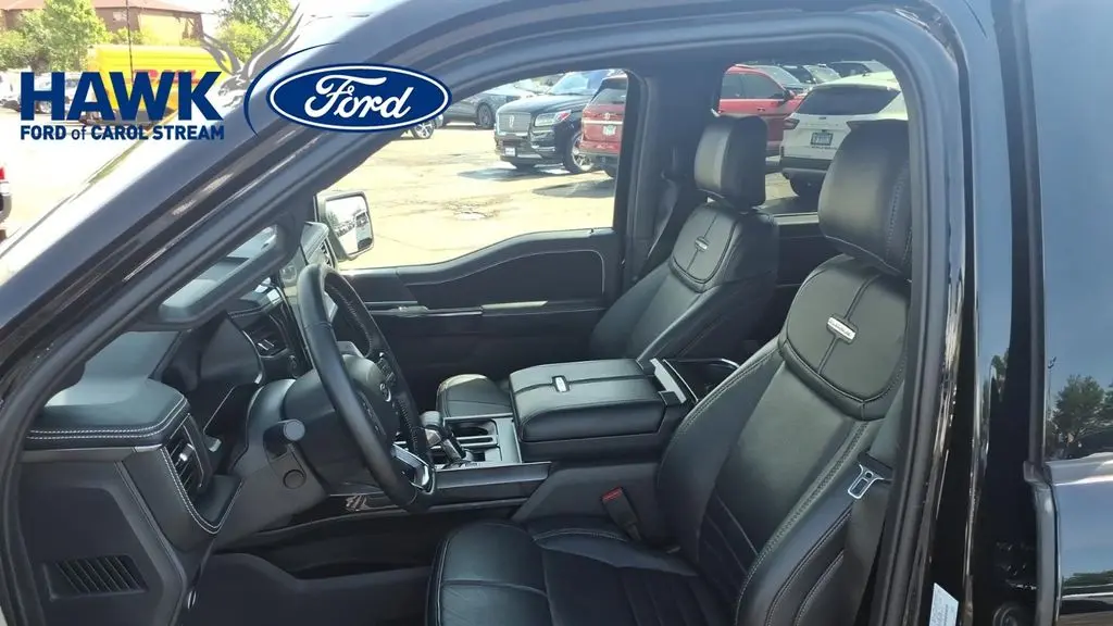 2025 Ford F-150 Lightning Platinum
