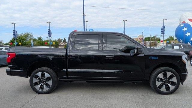 2025 Ford F-150 Lightning Platinum