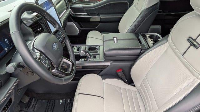 2025 Ford F-150 Lightning Platinum