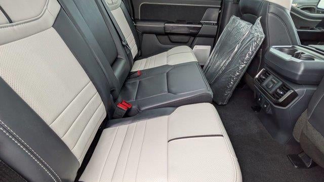 2025 Ford F-150 Lightning Platinum