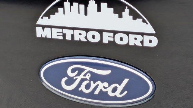 2025 Ford F-150 Lightning Platinum
