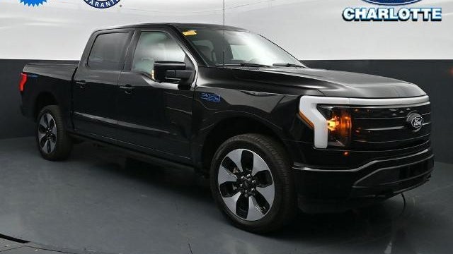 2025 Ford F-150 Lightning Platinum