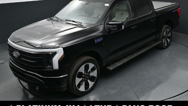 2025 Ford F-150 Lightning Platinum