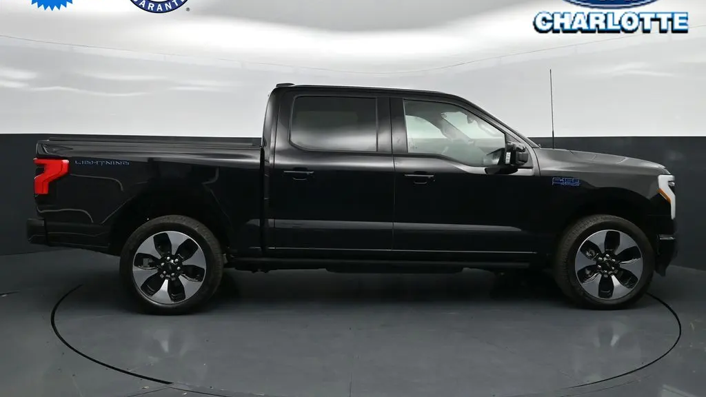 2025 Ford F-150 Lightning Platinum