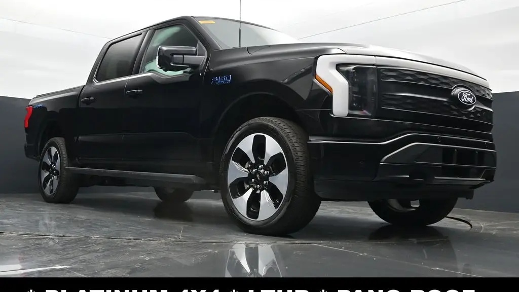 2025 Ford F-150 Lightning Platinum
