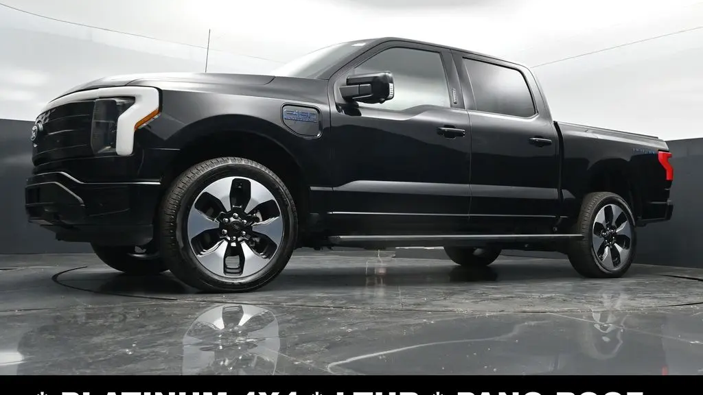 2025 Ford F-150 Lightning Platinum