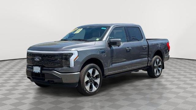 2025 Ford F-150 Lightning Platinum
