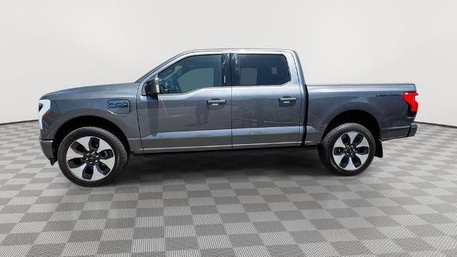 2025 Ford F-150 Lightning Platinum