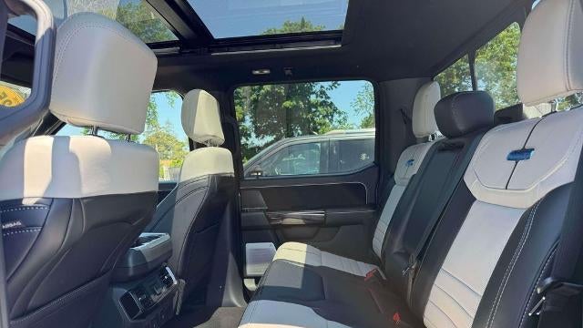 2025 Ford F-150 Lightning Platinum
