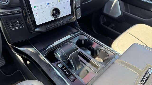 2025 Ford F-150 Lightning Platinum