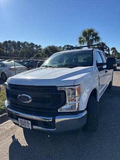 2022 Ford F-250 Super Duty 4X2 XL 4DR Crew Cab 6.8 FT. SB Pickup