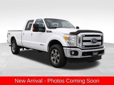 2015 Ford F-250 Super Duty 4X2 Lariat 4DR Crew Cab 6.8 FT. SB Pickup
