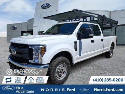 2018 Ford F-250 Super Duty 4X2 XL 4DR Crew Cab 6.8 FT. SB Pickup